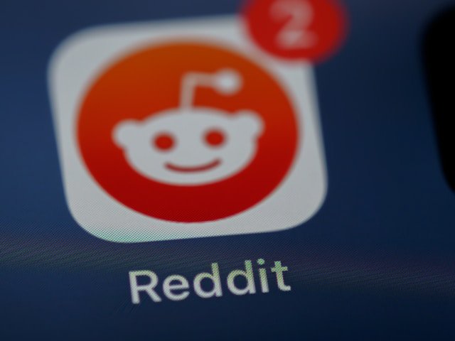 The Role of Reddit's Wallstreetbets in GME's Stock Volatility