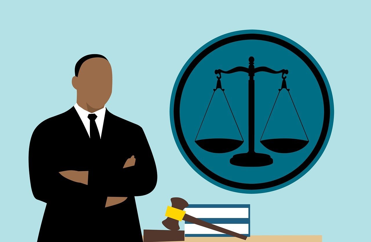 What Are the Key Things to Consider When Choosing a Lawyer